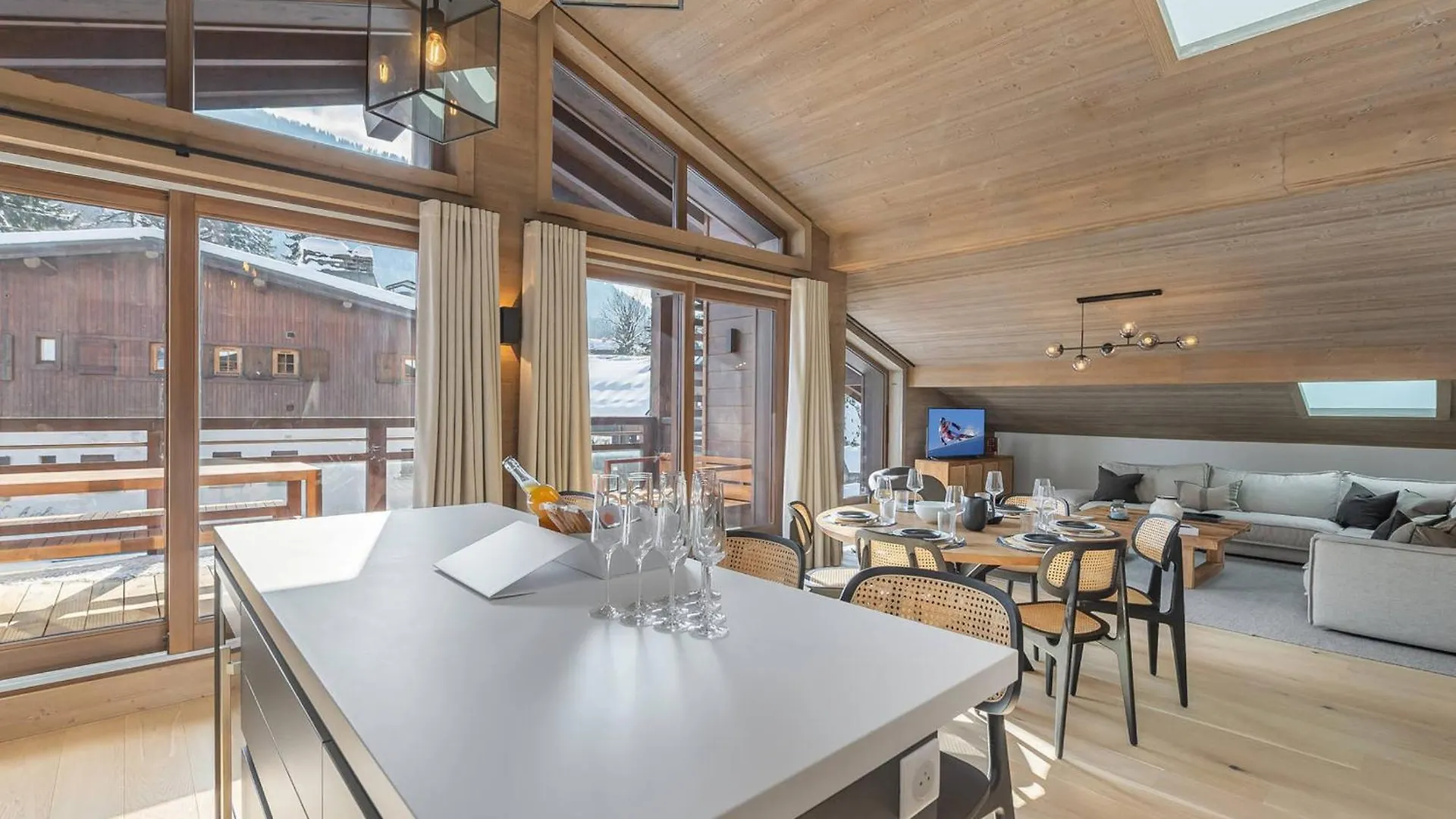 Penthouse A Megeve Avec Piscine, Sauna Et Salle De Sport - Fr-1-569-68 0*,